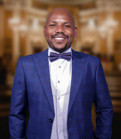 PASTOR VINCENT MUSAU
